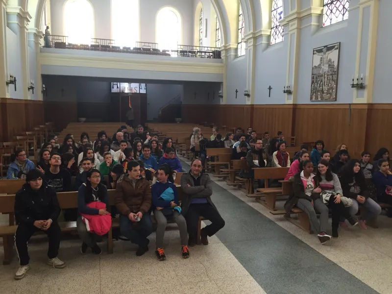 Encuentro de adolescentes (2016)