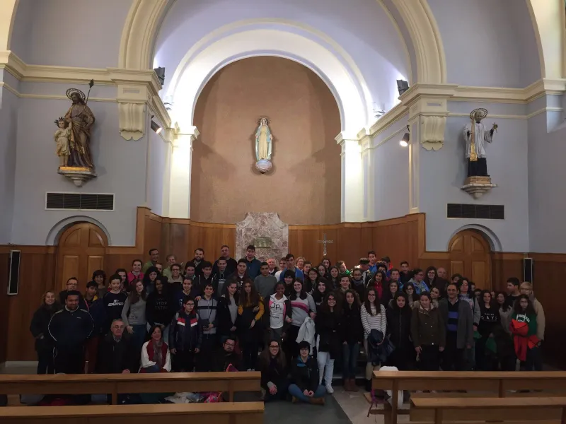 Encuentro de adolescentes (2016)
