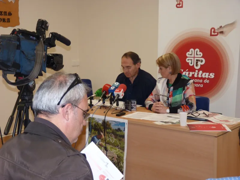 RP Presentación del Día de Caridad 2016 y la Memoria 2015