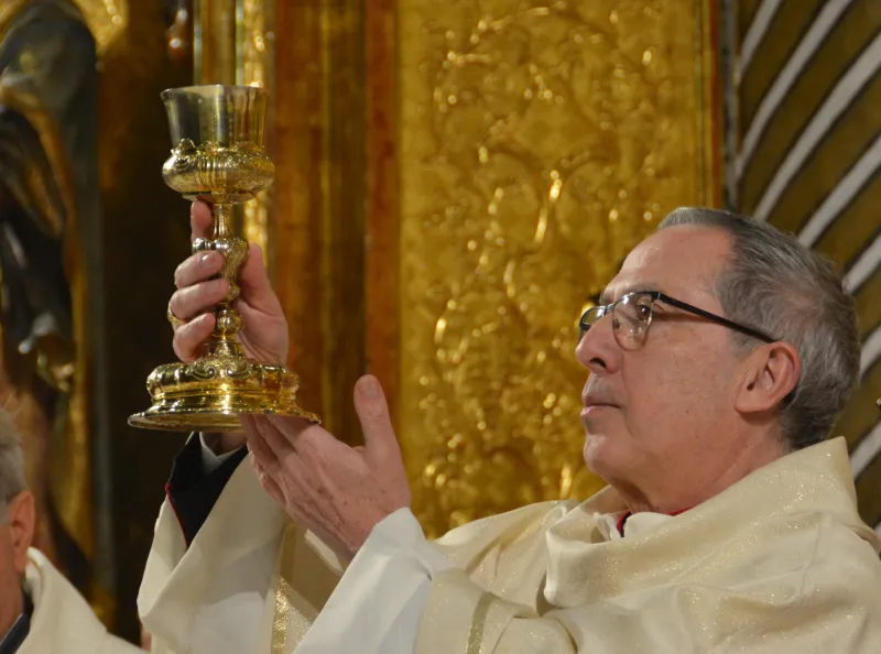 Entrevistamos al obispo de Zamora, Fernando Valera: "La alegría del Evangelio llena el corazón".