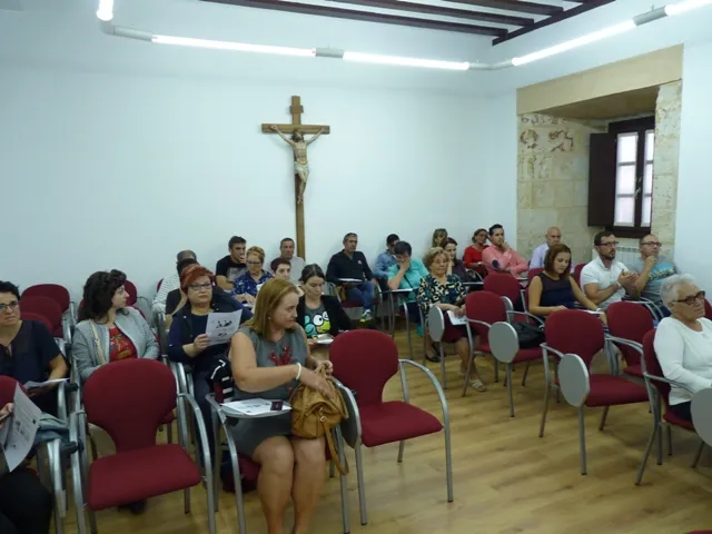 Asistentes a la charla