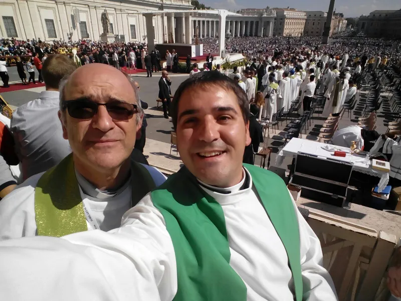 Catequistas de la región en Roma