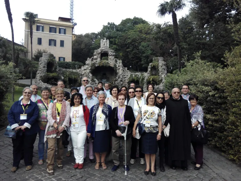 Catequistas de la región en Roma