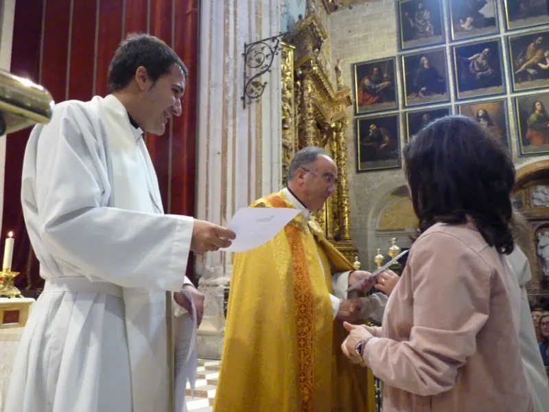 Entrega de la missio y jubileo de catequistas y profesores de Religión