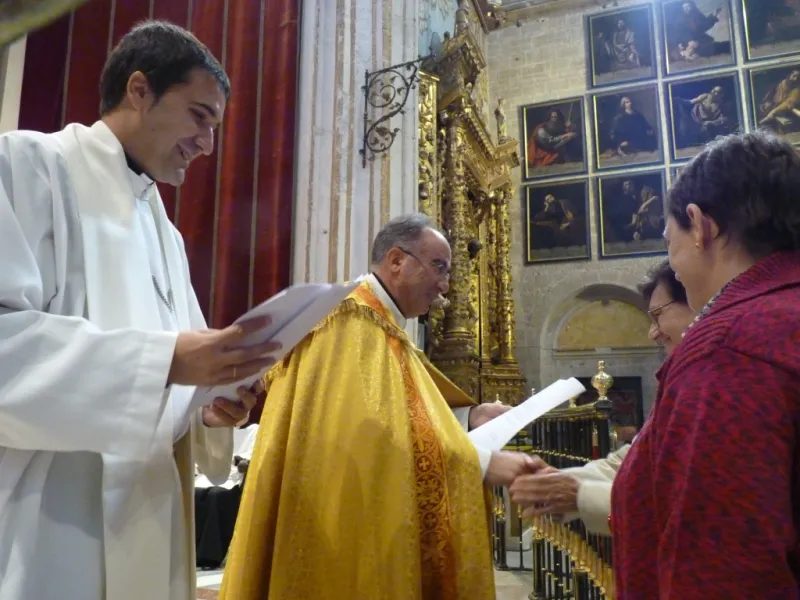 Entrega de la missio y jubileo de catequistas y profesores de Religión