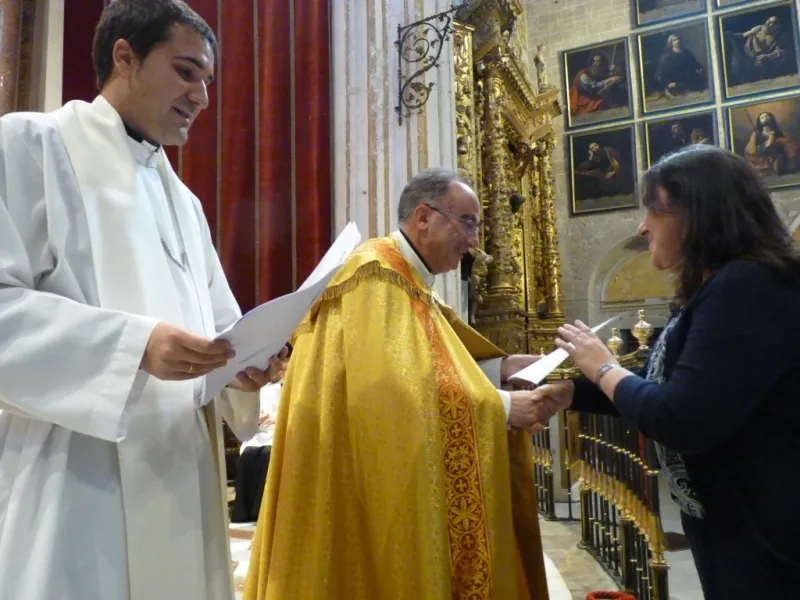 Entrega de la missio y jubileo de catequistas y profesores de Religión
