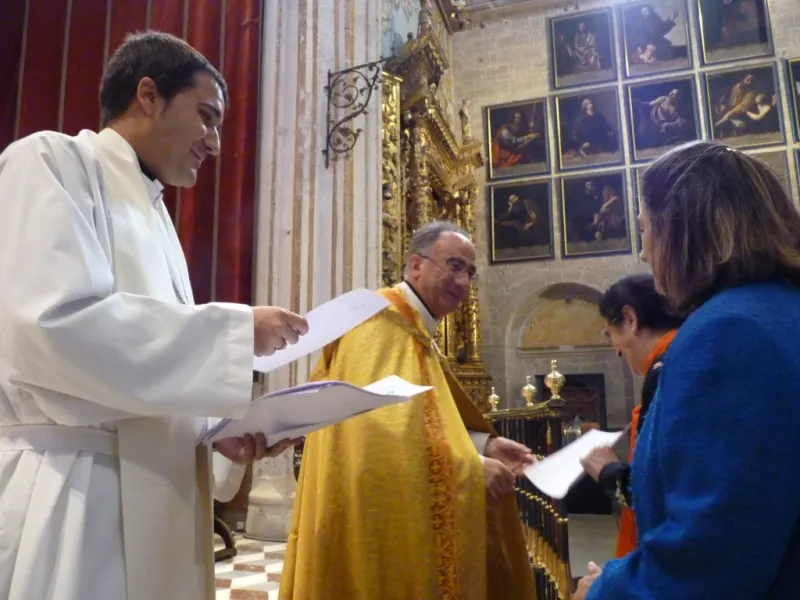 Entrega de la missio y jubileo de catequistas y profesores de Religión