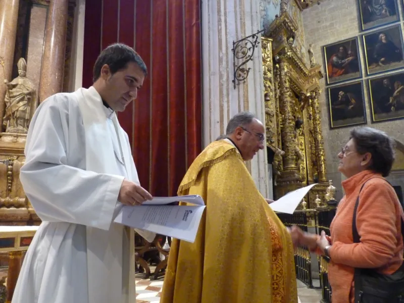 Entrega de la missio y jubileo de catequistas y profesores de Religión