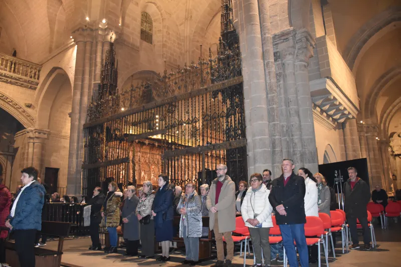 Zamora se despide de Uriarte con la celebración de la misa en la catedral