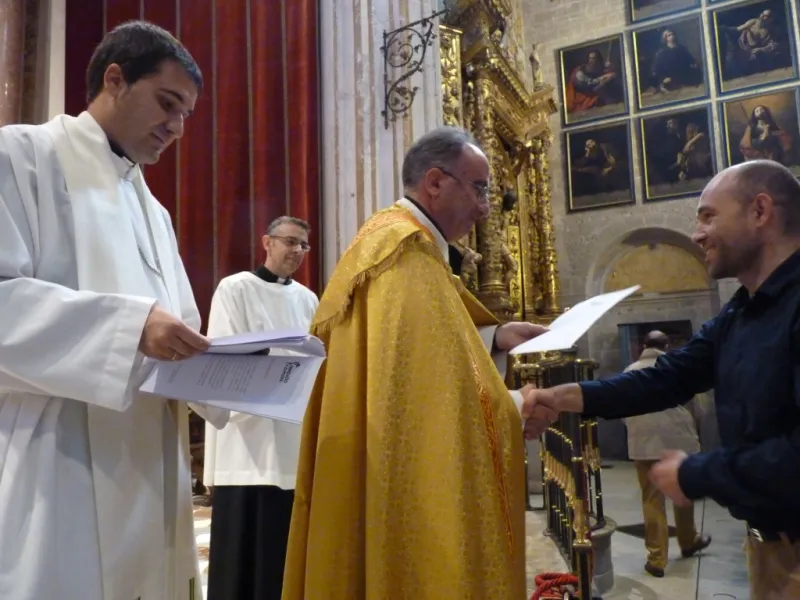 Entrega de la missio y jubileo de catequistas y profesores de Religión