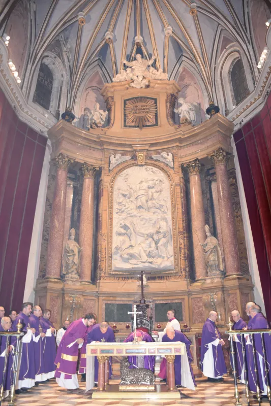 Zamora se despide de Uriarte con la celebración de la misa en la catedral