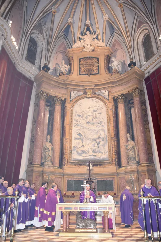 Zamora se despide de Uriarte con la celebración de la misa en la catedral