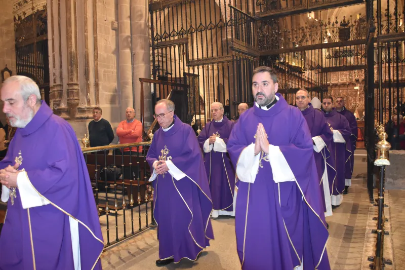 Zamora se despide de Uriarte con la celebración de la misa en la catedral