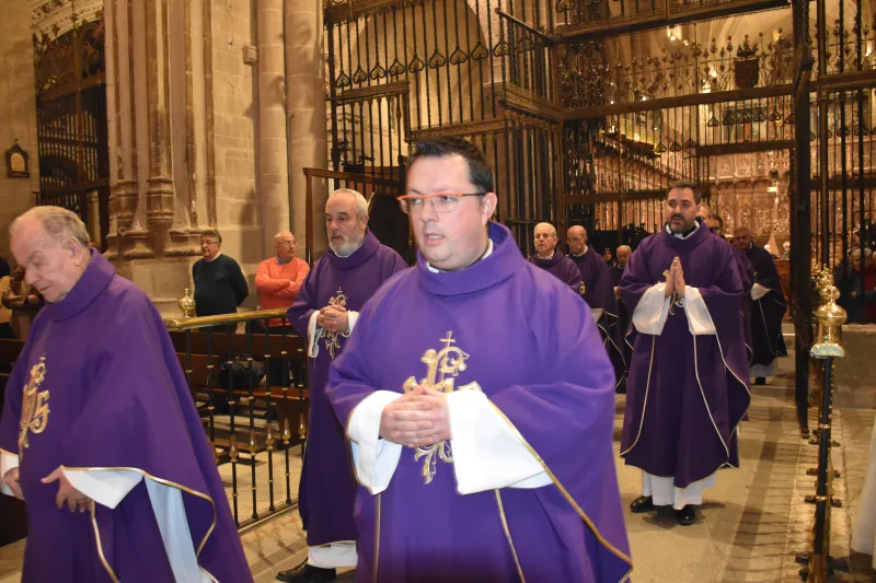 Zamora se despide de Uriarte con la celebración de la misa en la catedral
