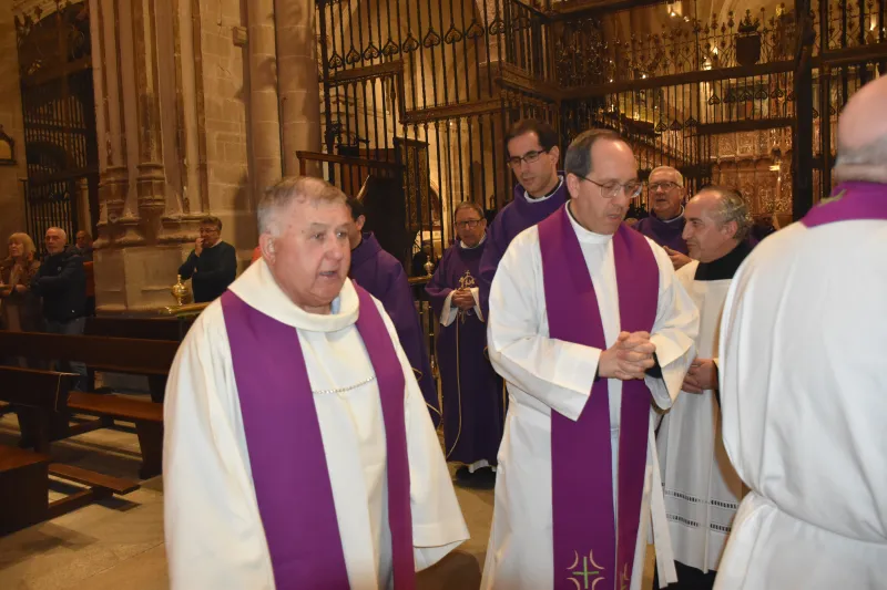 Zamora se despide de Uriarte con la celebración de la misa en la catedral