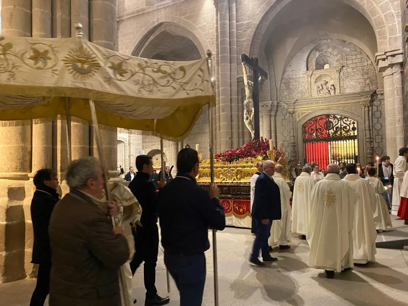 Misa de la Cena del Señor: "la vida de Jesús es el amor que sirve"