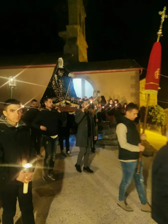 Procesión de la Virgen de la Soledad en Bercianos