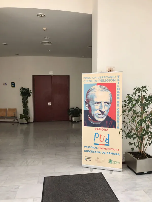 Seminario sobre Cosmogénesis