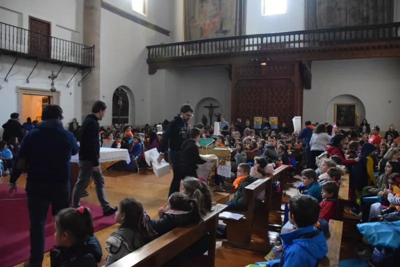Infancia Misionera