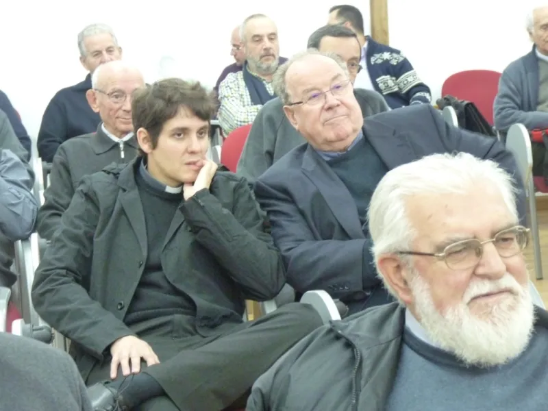 Charla de D. Julián López: “La liturgia como fuente de vida espiritual en la vida de los sacerdotes”