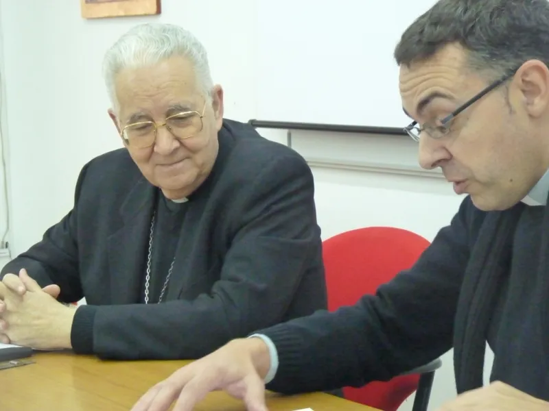 Charla de D. Julián López: “La liturgia como fuente de vida espiritual en la vida de los sacerdotes”