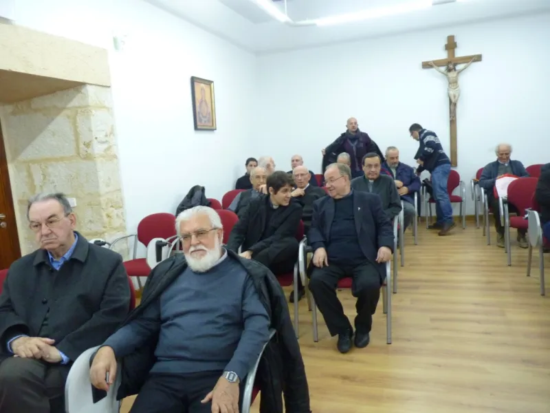 Charla de D. Julián López: “La liturgia como fuente de vida espiritual en la vida de los sacerdotes”