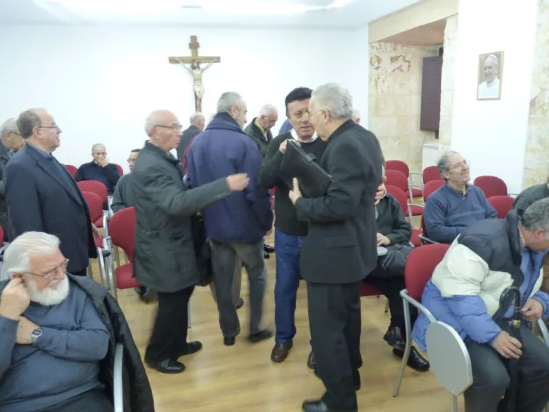 Charla de D. Julián López: “La liturgia como fuente de vida espiritual en la vida de los sacerdotes”