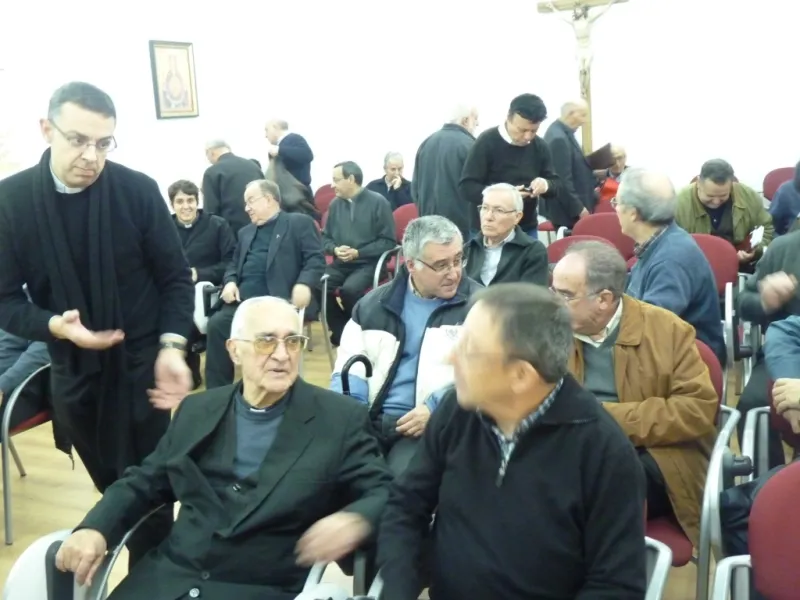 Charla de D. Julián López: “La liturgia como fuente de vida espiritual en la vida de los sacerdotes”