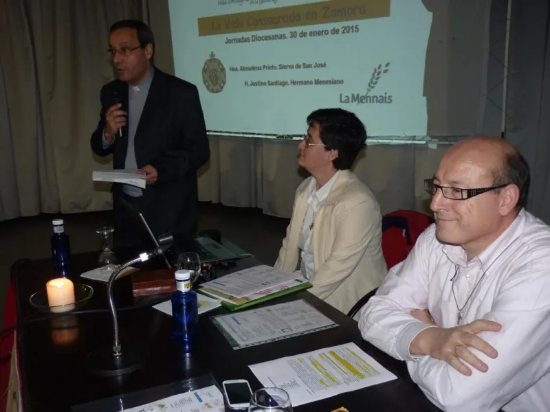 Almudena y Justino en las XIII Jornadas Diocesanas