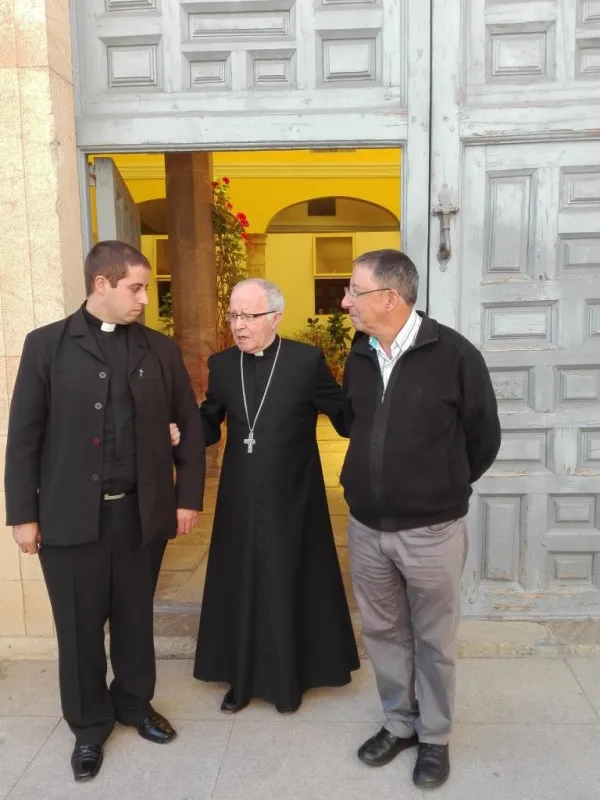 Al salir del acto
