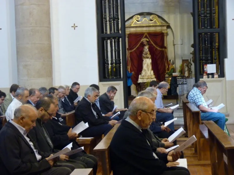 Formación Permanente del Clero 2015-2016