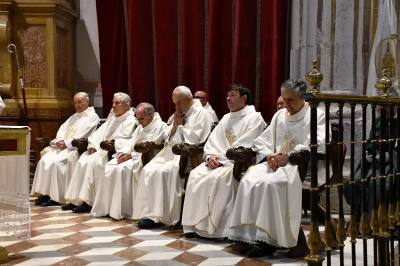 El Corpus transforma las calles de Zamora en un altar de fe