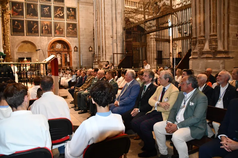 El Corpus transforma las calles de Zamora en un altar de fe