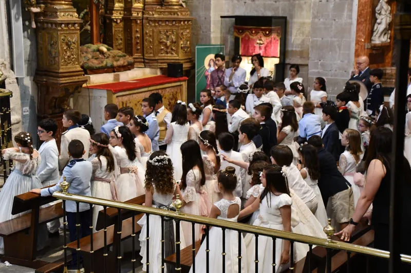El Corpus transforma las calles de Zamora en un altar de fe