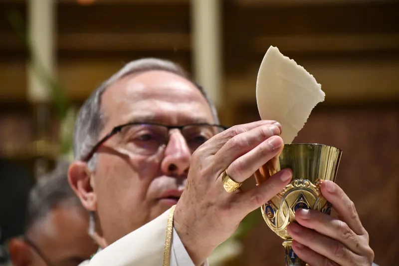 El Corpus transforma las calles de Zamora en un altar de fe