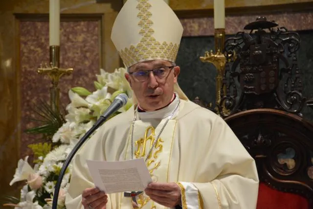 Nota de condolencia y llamamiento a la oración