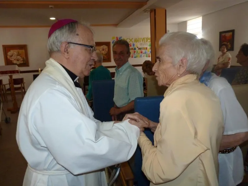 Unción de enfermos en la Residencia de Villarrín