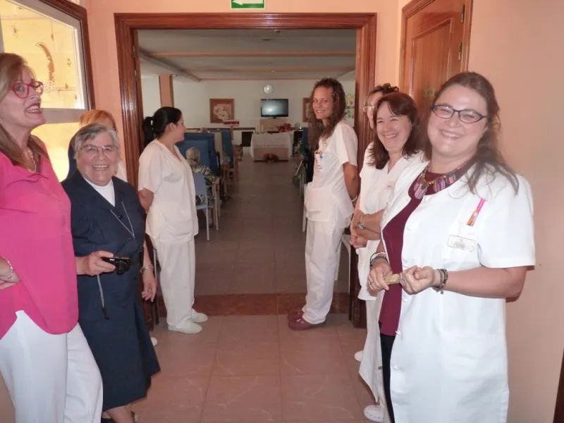 Unción de enfermos en la Residencia de Villarrín