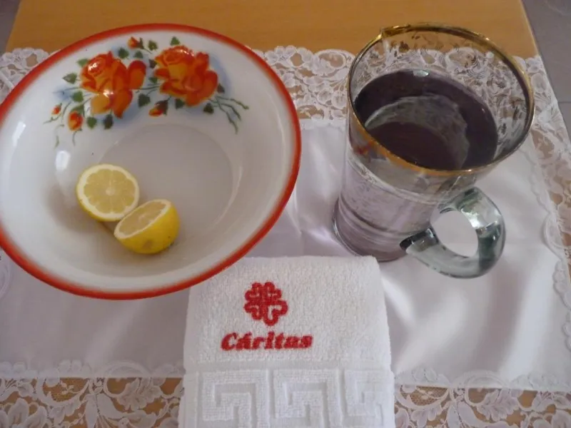Unción de enfermos en la Residencia de Villarrín