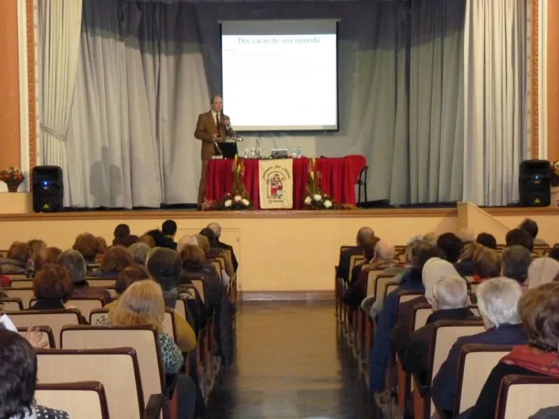 Conferencia de Fernando del Castillo