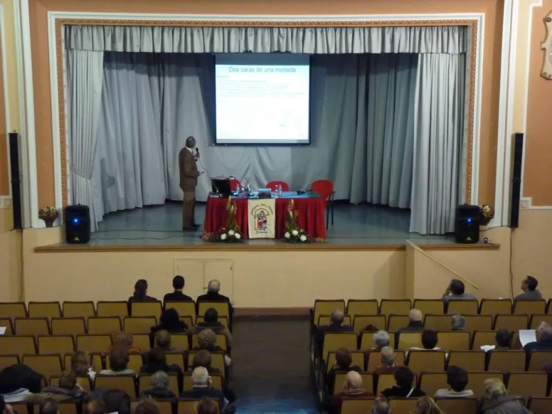 Conferencia de Fernando del Castillo