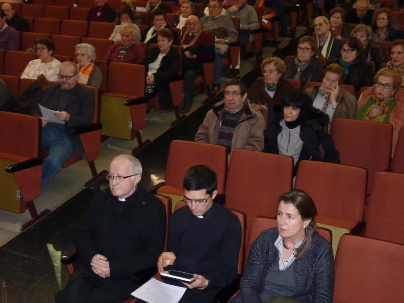 Conferencia de Fernando del Castillo
