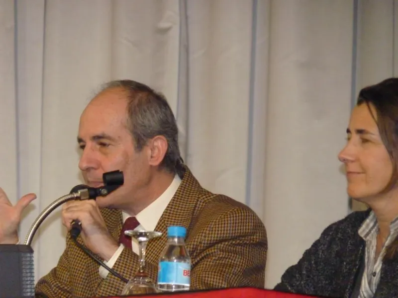 Conferencia de Fernando del Castillo