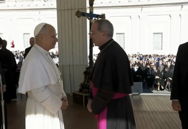 Audiencia general y besamanos con el Santo Padre
