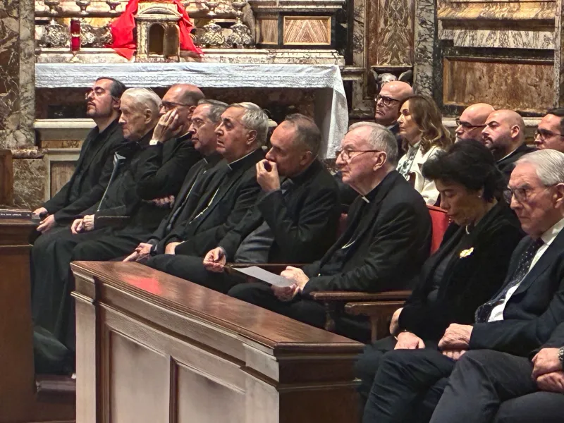 Audiencia general y besamanos con el Santo Padre