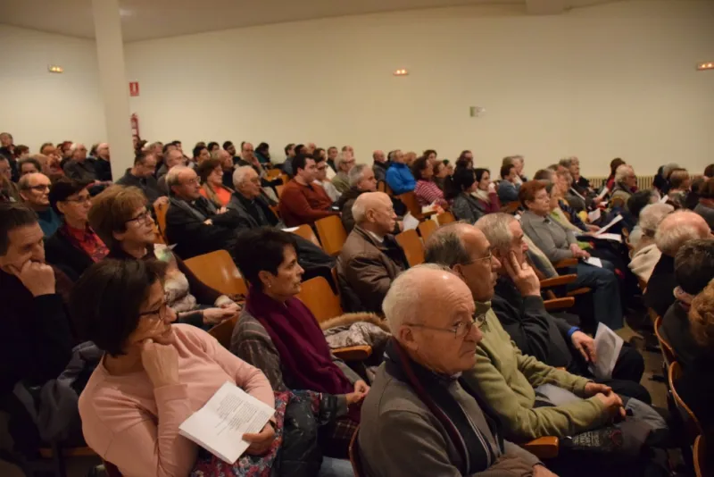 Conferencia de Eloy Bueno de la Fuente