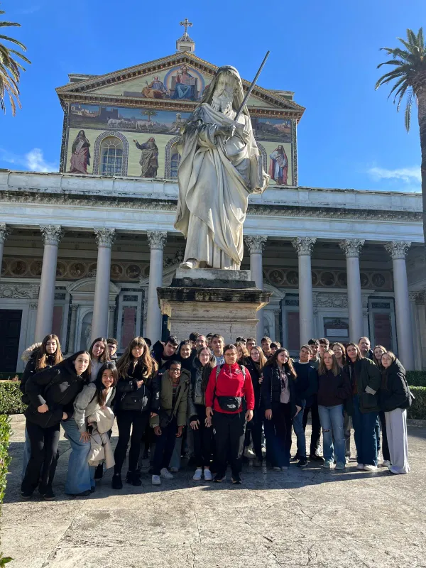 Cerca de cien alumnos de Religión de Zamora participan en un viaje formativo a Roma