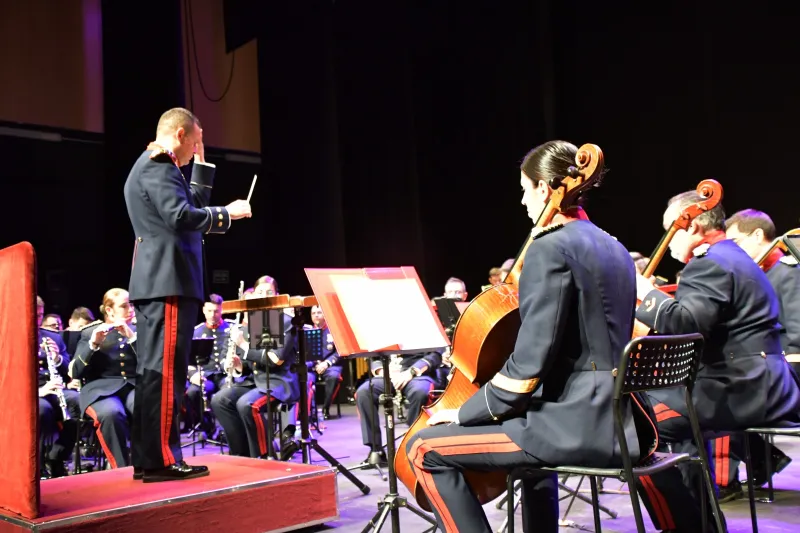 Éxito rotundo en el concierto de la Unidad de Música de la Guardia Real organizado por la Diócesis