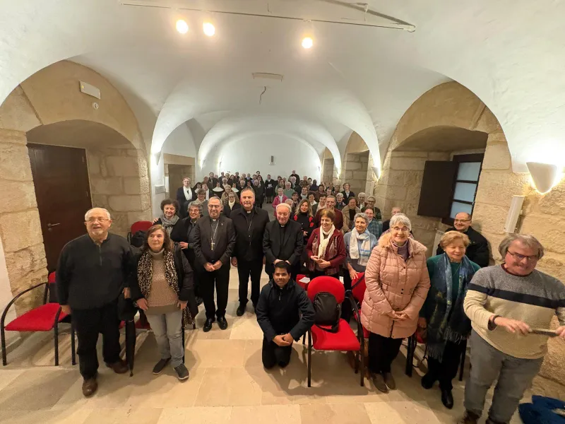 El cardenal Ángel Fernández Artíme visita Zamora y mantiene un encuentro con la vida consagrada