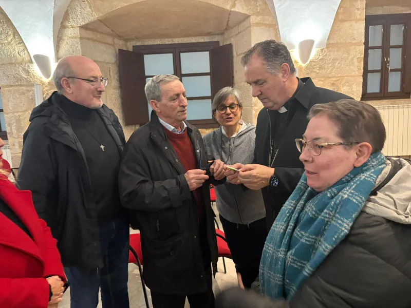 El cardenal Ángel Fernández Artíme visita Zamora y mantiene un encuentro con la vida consagrada